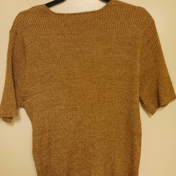 Kathie Lee, holiday 18w/20w oversized  short sleve gold w/metallic glittery look - Picture 3 of 3